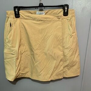 L.L. Bean M/regular active skort